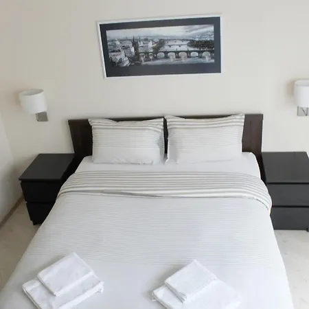 Super Luxury * Burgas City